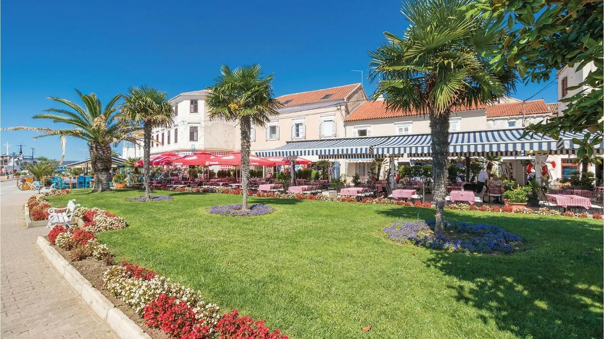 Cozy Apartment In Biograd Na Moru With Wifi